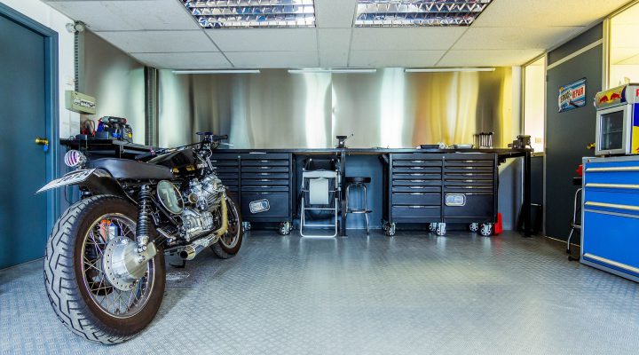 Maak van jouw garage een motorwerkplaats